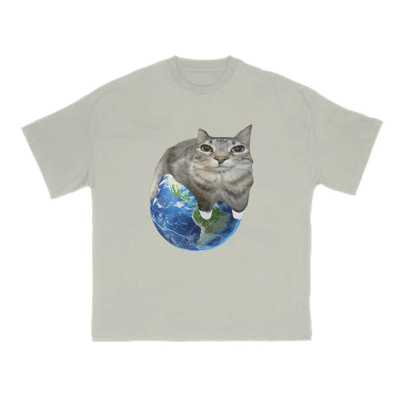 Unisex Cat Taking Over The Earth Print T-shirt