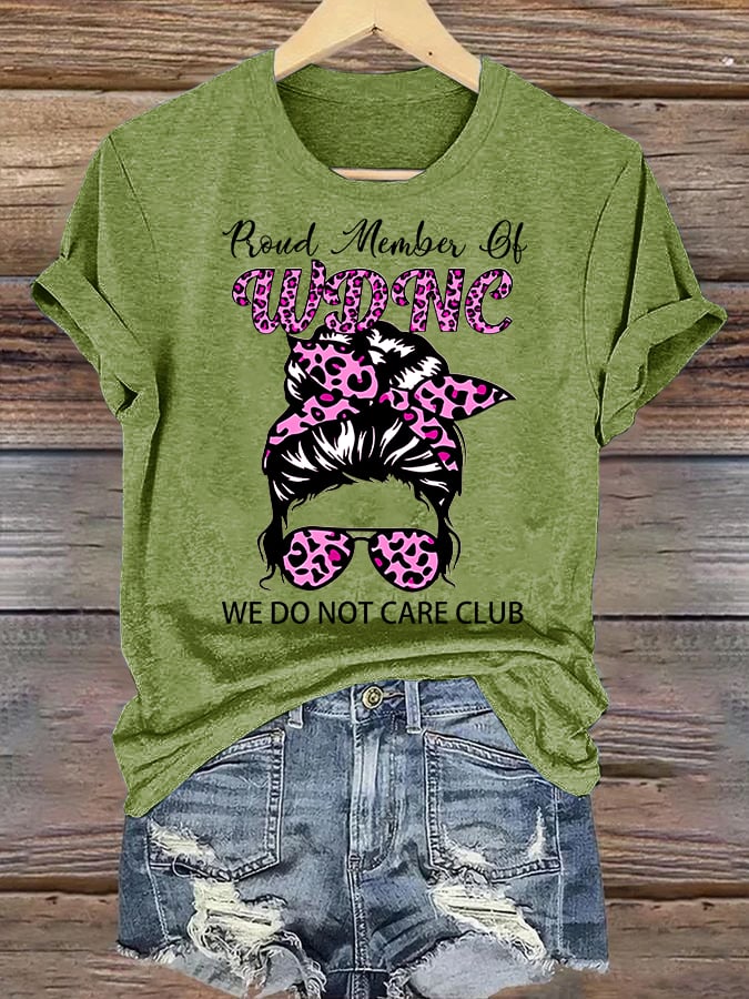 Women's Round-Neck Retro Funny Proud Member Of WDNC Club We Do Not Care Menopause Perimenopause Print T-Shirt