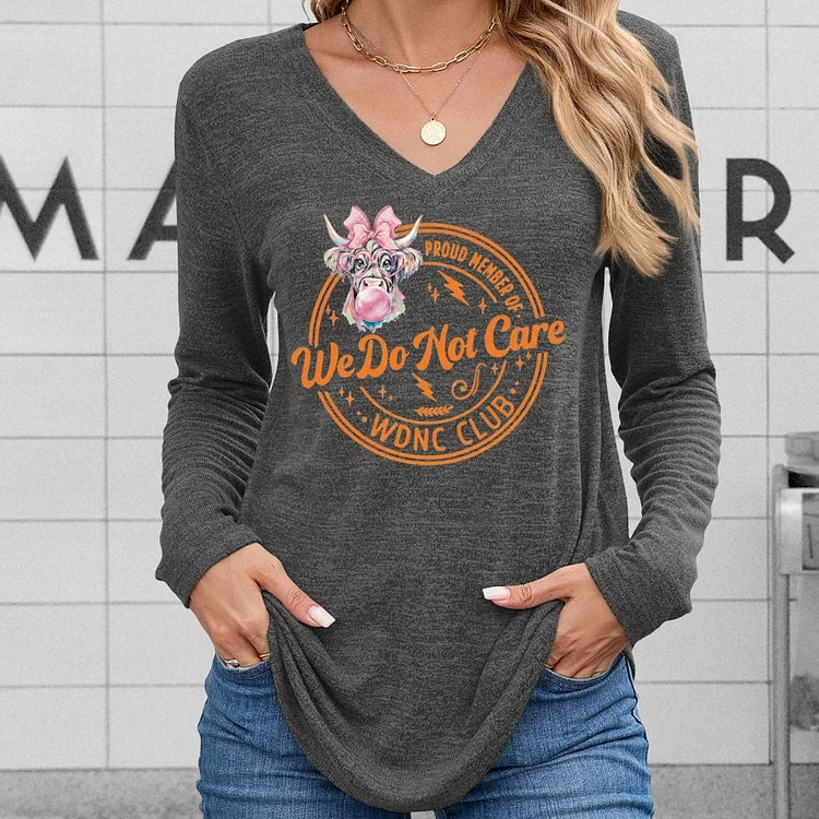V-Neck Retro Funny Proud Member Of WDNC Club We Do Not Care Menopause Perimenopause Print T-Shirt