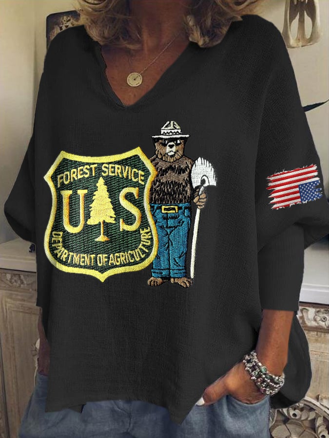 V-Neck Retro Save The Forest Service Print T-Shirt