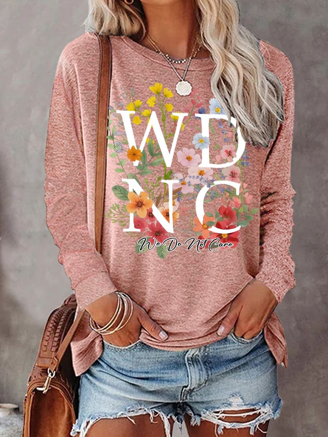 Retro Funny WDNC Club Menopause Perimenopause Print T-Shirt