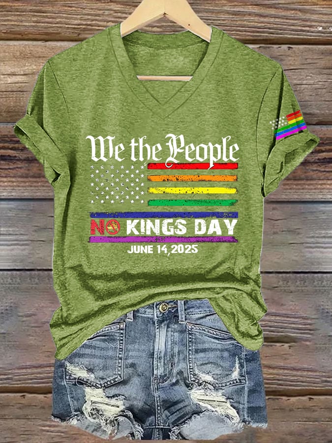 V-Neck Retro We The People No Kings Day June 14, 2025 Print T-Shirt