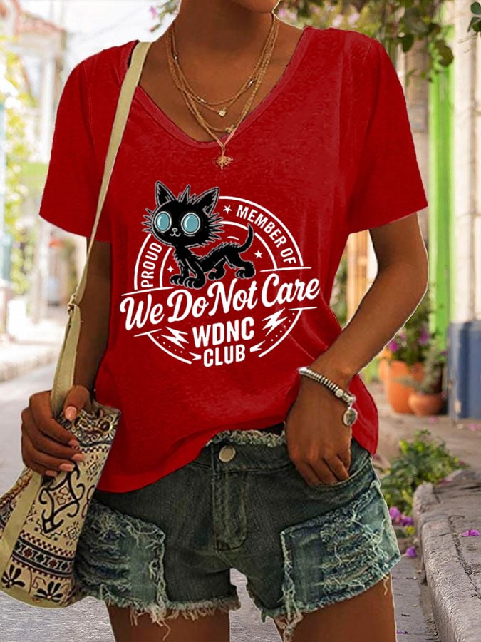 Women's Retro Funny Proud Member Of WDNC Club We Do Not Care Menopause Perimenopause Print T-Shirt