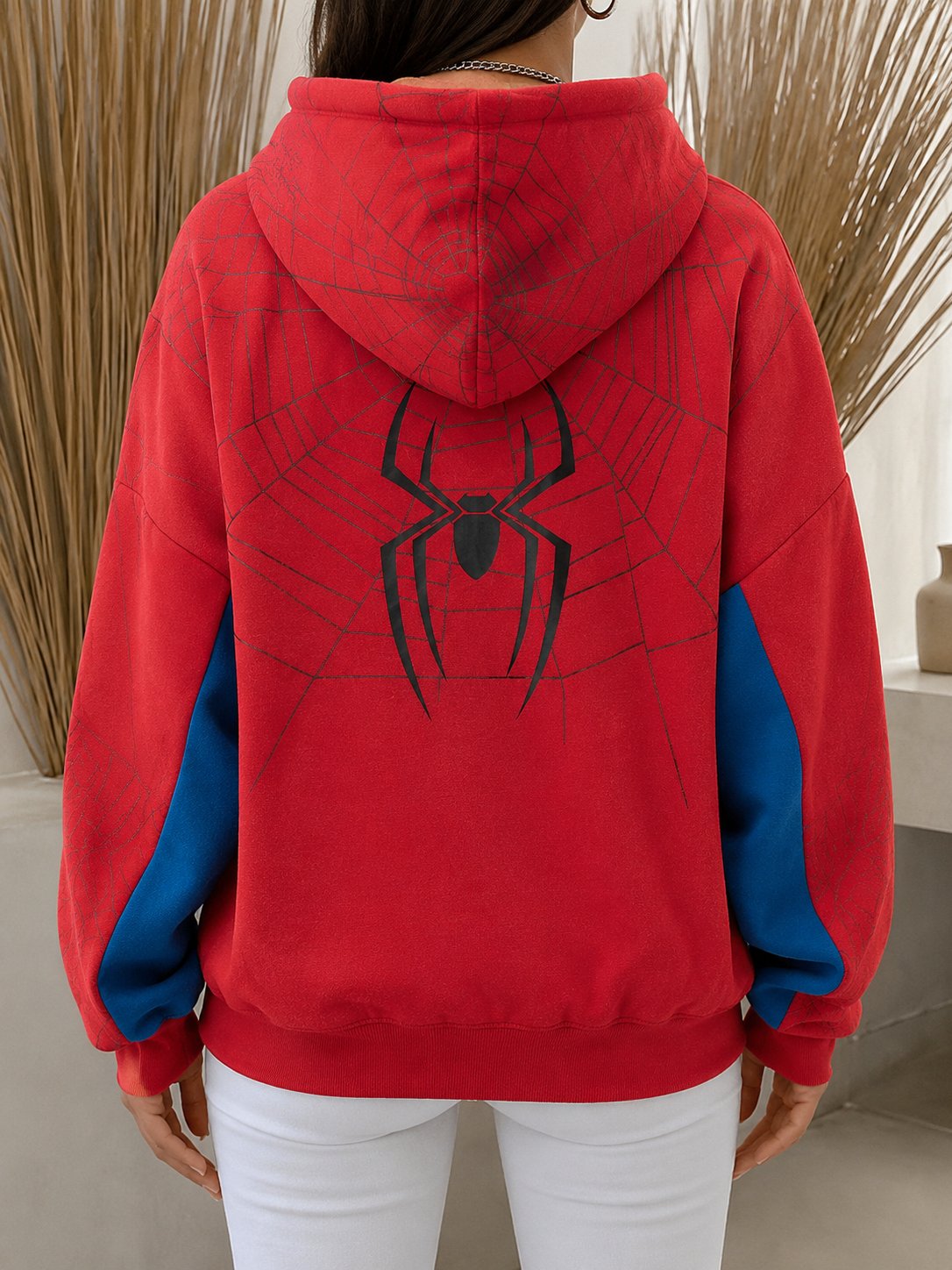 Women's Spider Graphic Print Sweatshirt