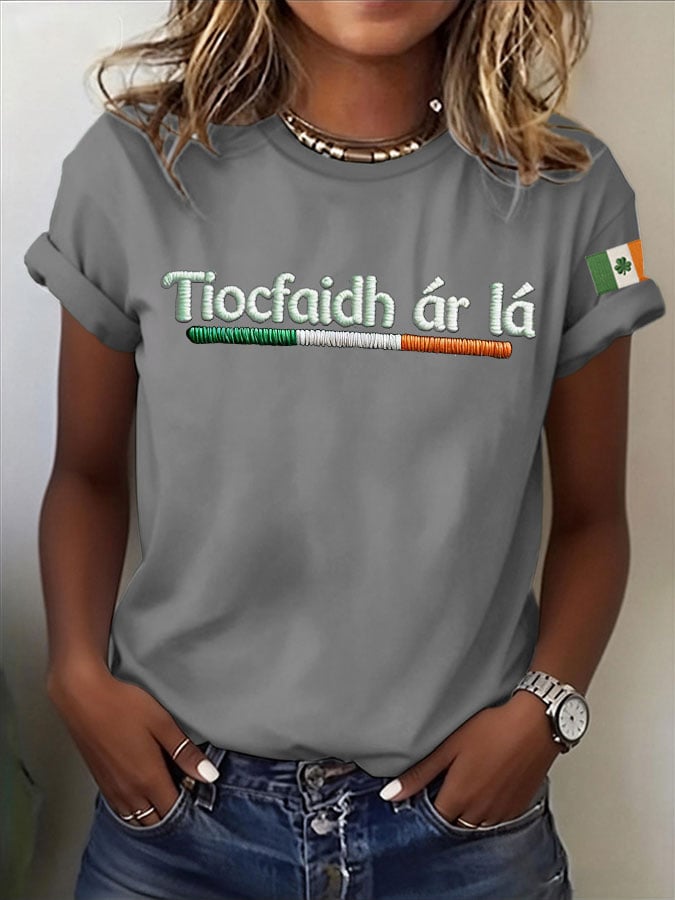 Women's St. Patrick's Day Slainte Print T-shirt