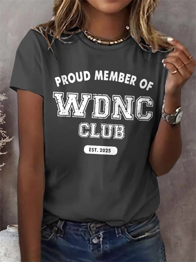Retro Proud Member Of WDNC Club Est. 2025 Menopause Perimenopause Print T-Shirt