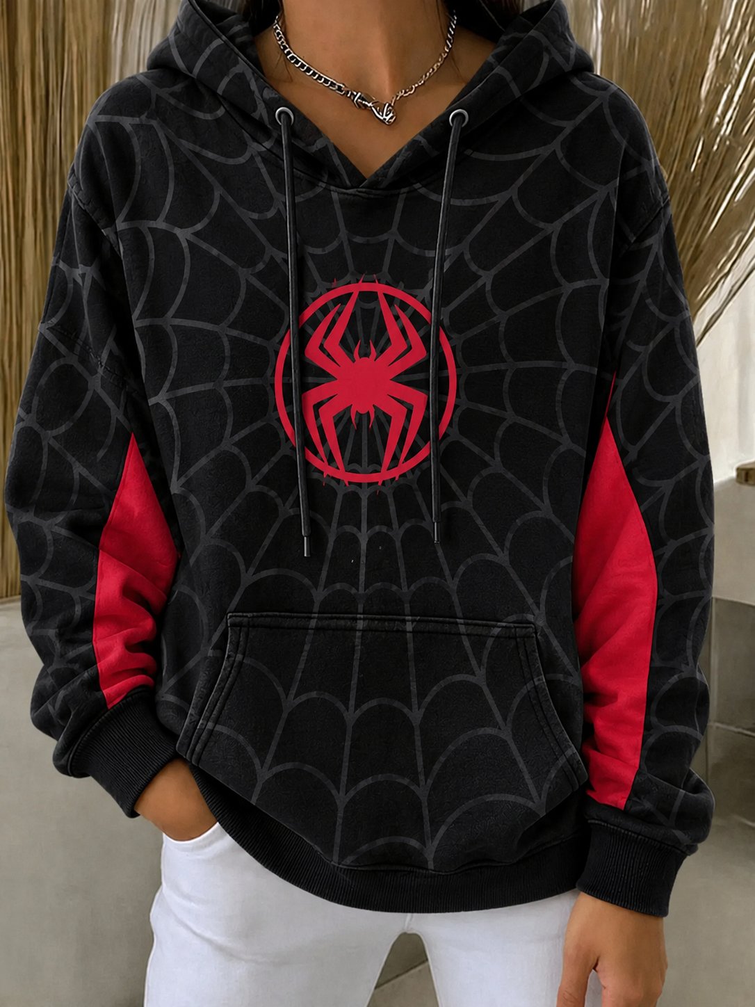 Women's Spider Graphic Print Sweatshirt