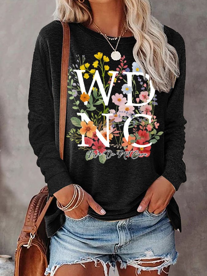 Retro Funny WDNC Club Menopause Perimenopause Print T-Shirt