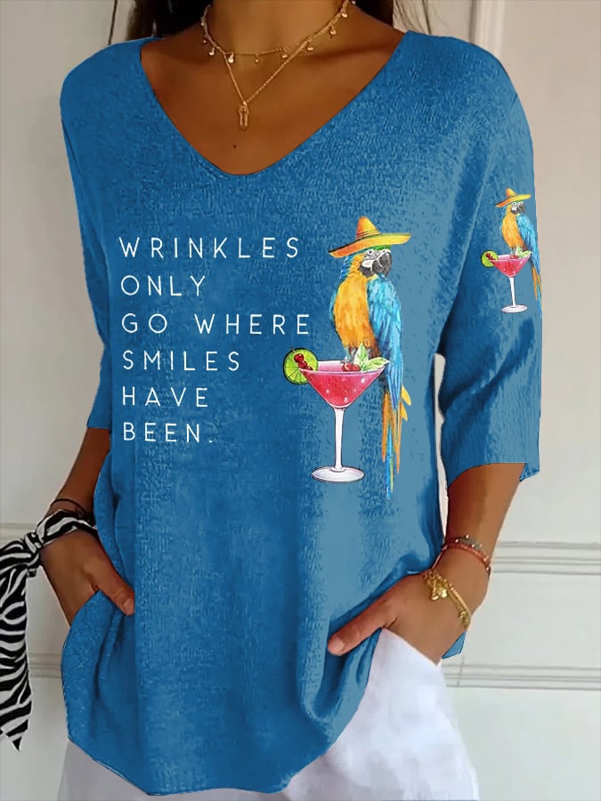 V- Neck Retro Wrinkles Only Go Where Smiles Have Been Print Shirt