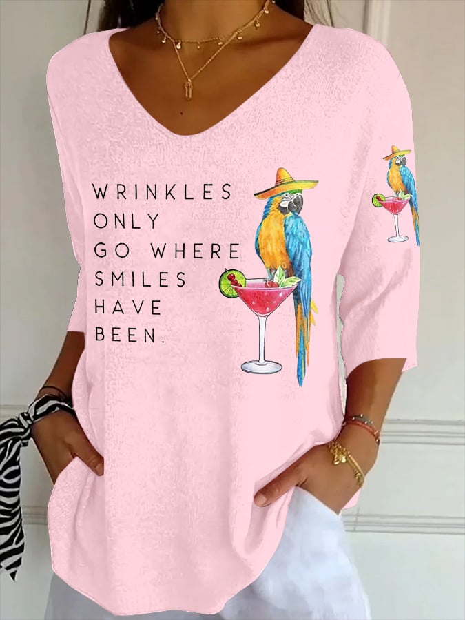 V- Neck Retro Wrinkles Only Go Where Smiles Have Been Print Shirt