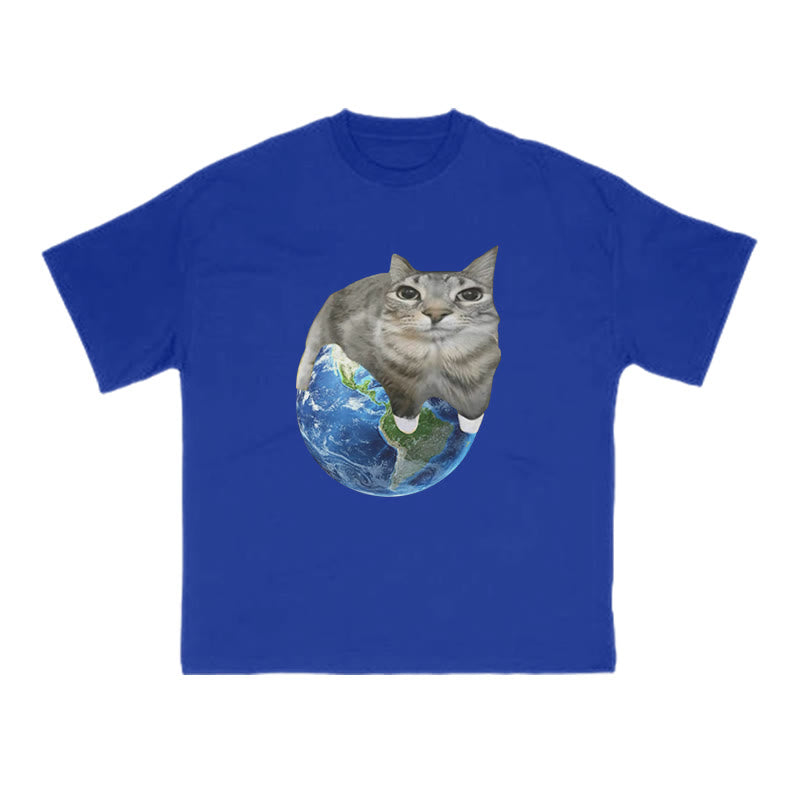 Unisex Cat Taking Over The Earth Print T-shirt