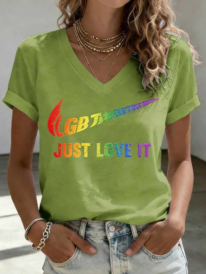 V-Neck Retro Pride Parade Be True Just Love It Print T-Shirt