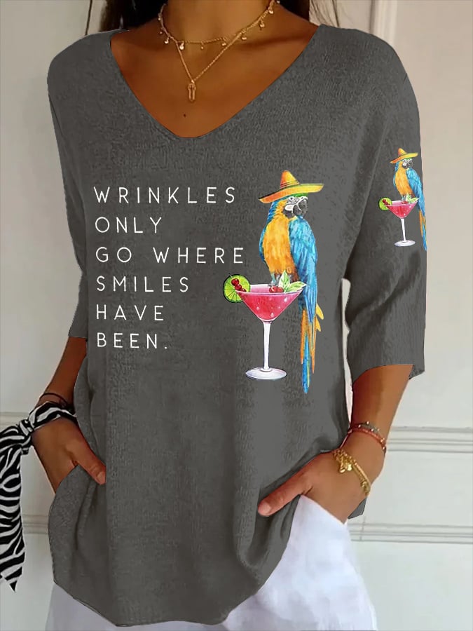 V- Neck Retro Wrinkles Only Go Where Smiles Have Been Print Shirt