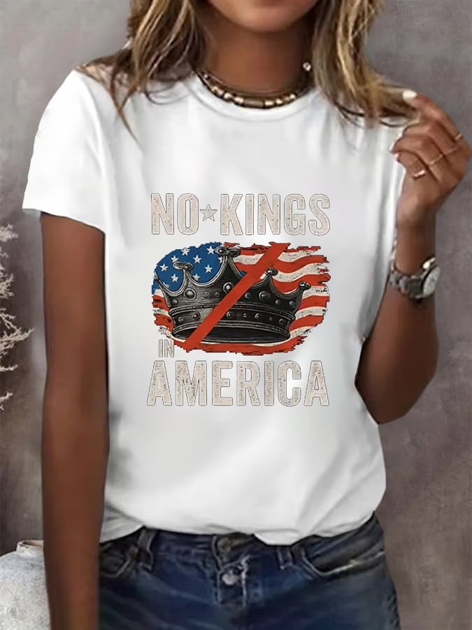 No Kings In America Print  T-shirt