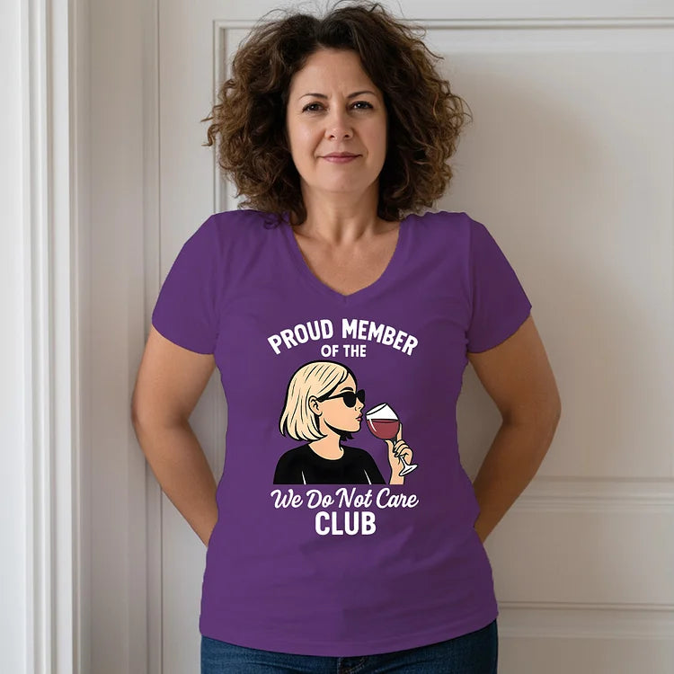 V-Neck Retro Funny Proud Member Of  We Do Not Care Menopause Perimenopause Print T-Shirt