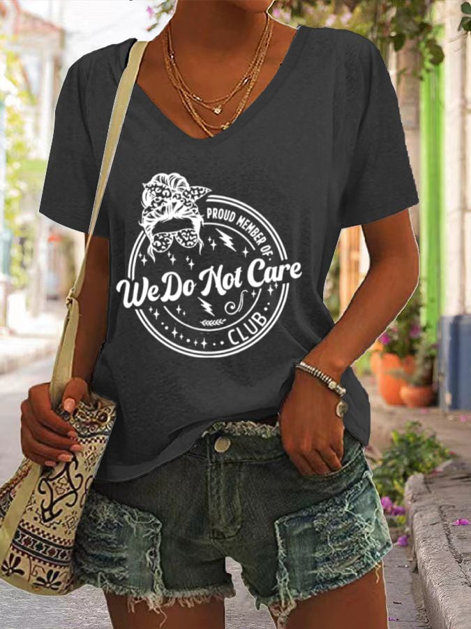 Women's  V-neck Retro Funny Proud Member Of  Club Menopause Perimenopause Print T-Shirt