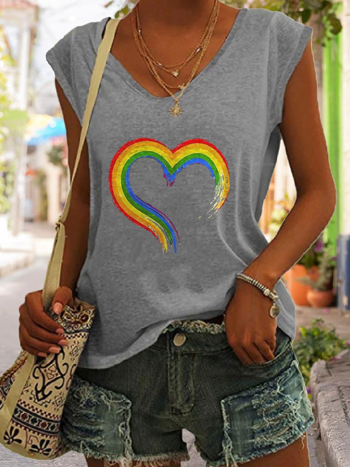 Rainbow Heart Print Casual T-Shirt