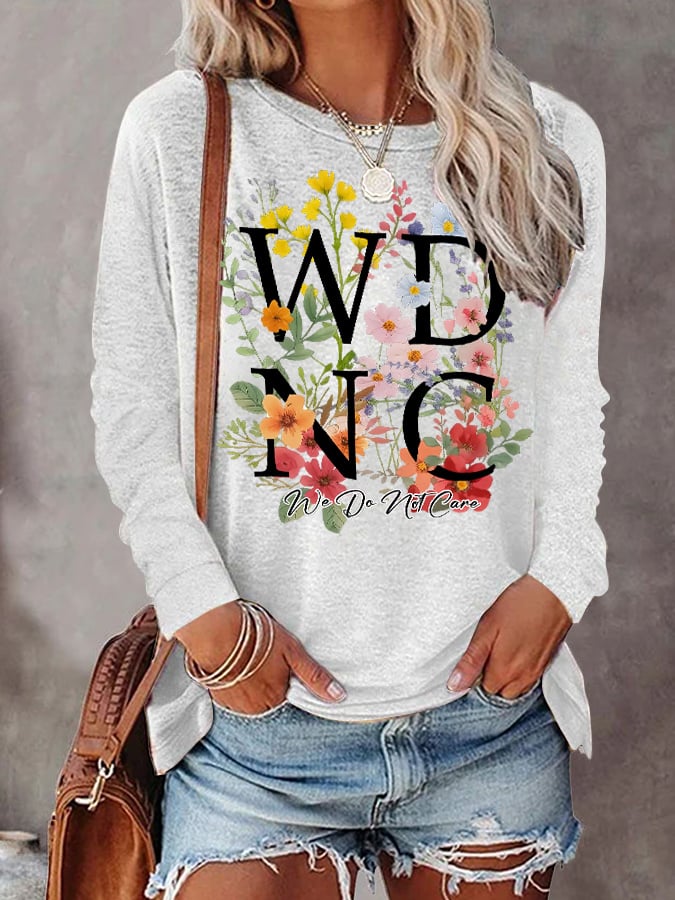 Retro Funny WDNC Club Menopause Perimenopause Print T-Shirt