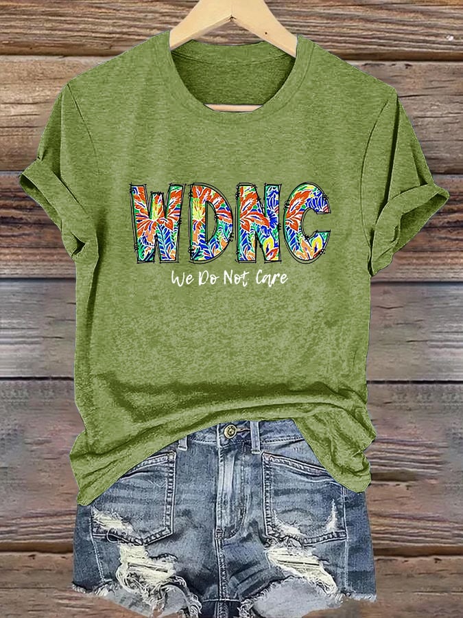 Retro Funny WDNC Menopause Perimenopause Print T-Shirt