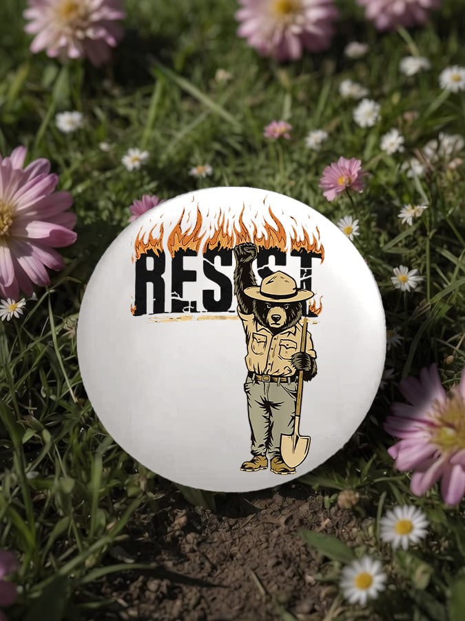 Unisex Retro Resist Save The Forest Service Pin-Back Button