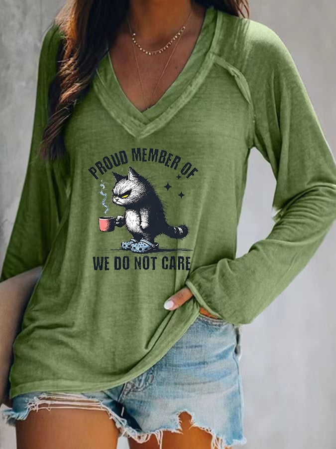 Women's  V-neck Retro Funny Proud Member Of  Club Menopause Perimenopause Print T-Shirt