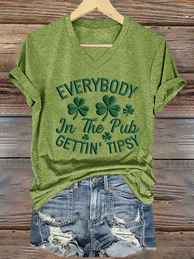 Women's Everybody In The Pub Getting Tipsy Print Casual T-Shirt