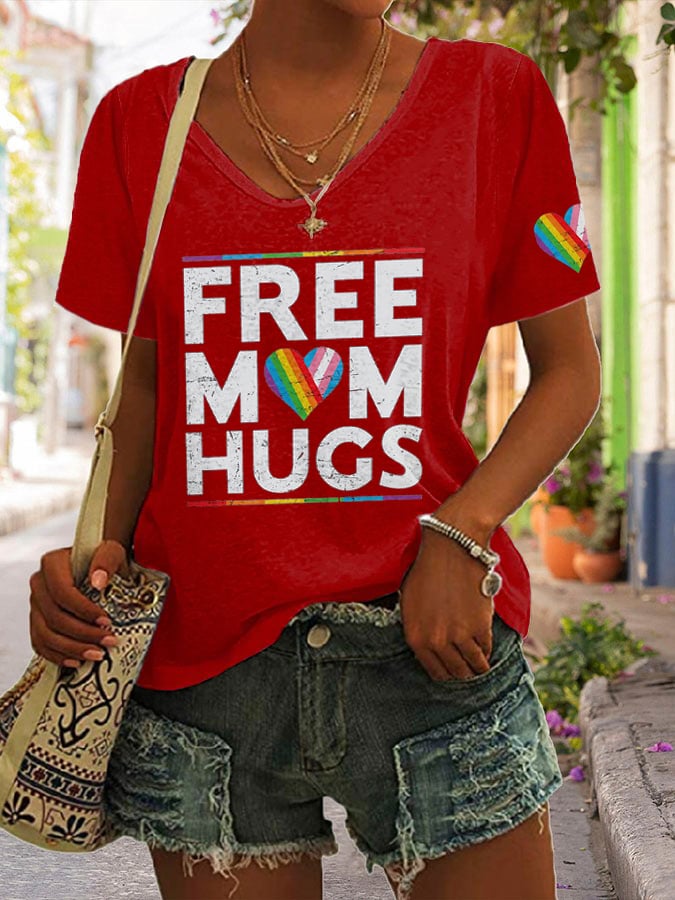 Women's Free Mom Hugs Print V Neck T-Shirt