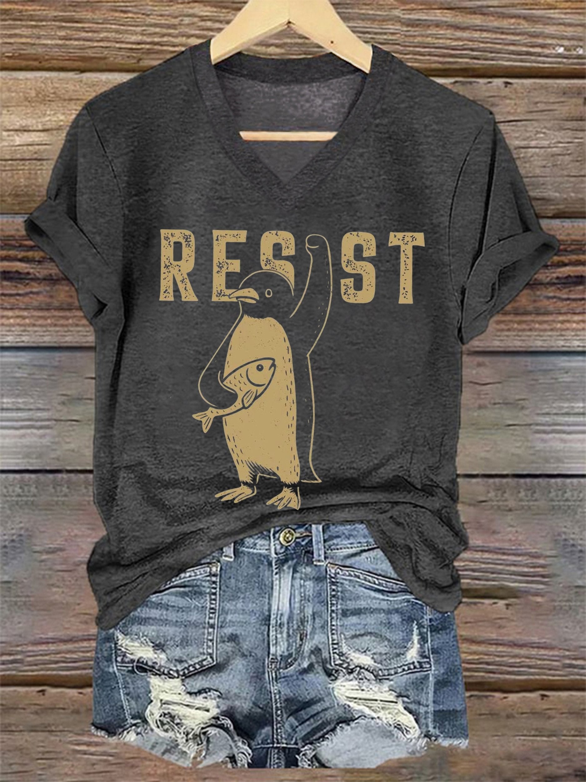 Women's Penguin Resist Printed Short-Sleeved T-Shirt