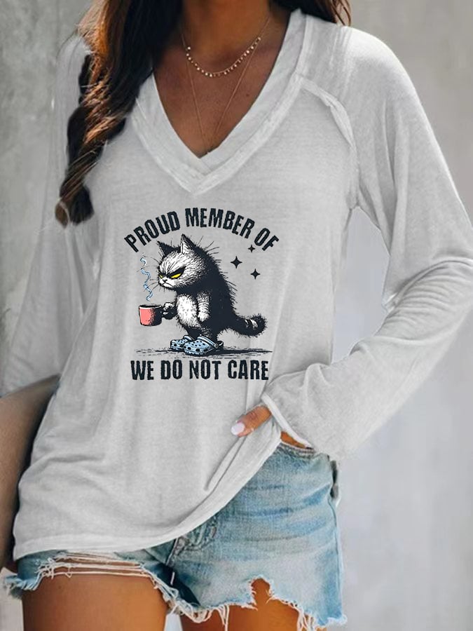 Women's  V-neck Retro Funny Proud Member Of  Club Menopause Perimenopause Print T-Shirt