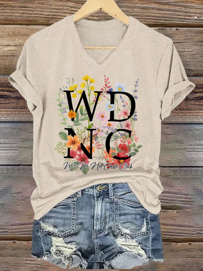 V-Neck Retro Funny WDNC Menopause Perimenopause Print T-Shirt
