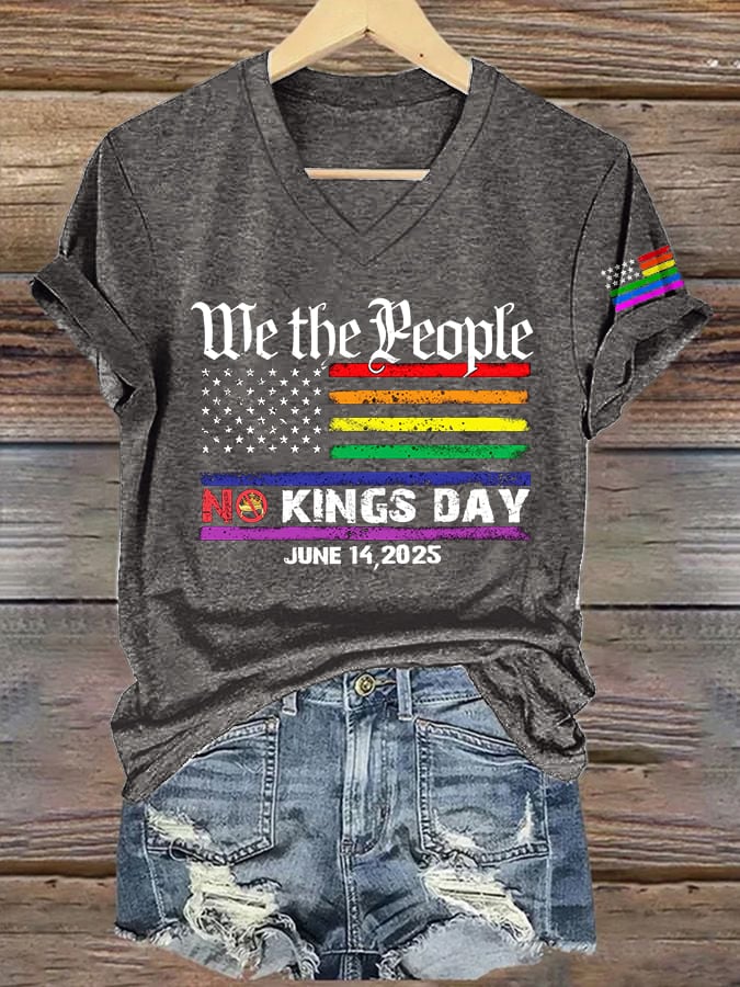 V-Neck Retro We The People No Kings Day June 14, 2025 Print T-Shirt