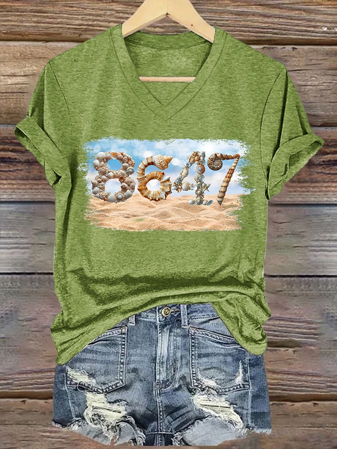 V-Neck Retro 8647 Beach Seashells Print T-Shirt